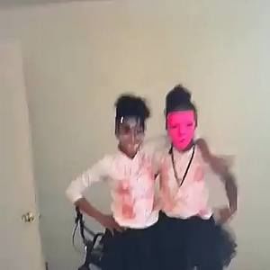 Meet your Posher, Makayla